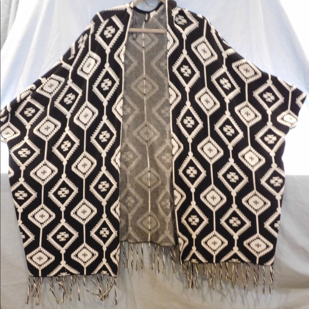 H&M Tribal Pancho